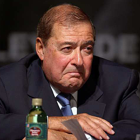 Boxing promoter and  Top Rank Inc  President & CEO, Bob Arum.  The promoter's charge  , Manny Pacquiao  is  due to  fight Floyd Mayweather  Jr  in  early  2010 - in  a  highly anticipated welterweight title  fight  that'll  also  be co-promoted  by  Mayweather  and  Arum's  Top Rank Inc. picture appears courtesy of  ap/photo/ Joe Caravetta ....